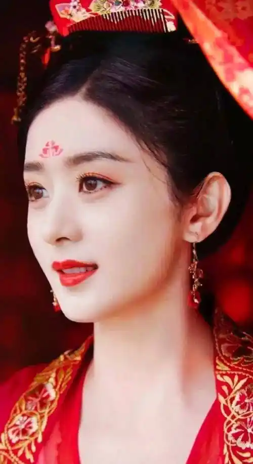 影视剧里的古装扮相,哪个女演员更惊艳?_电视剧_迪丽热巴_角色