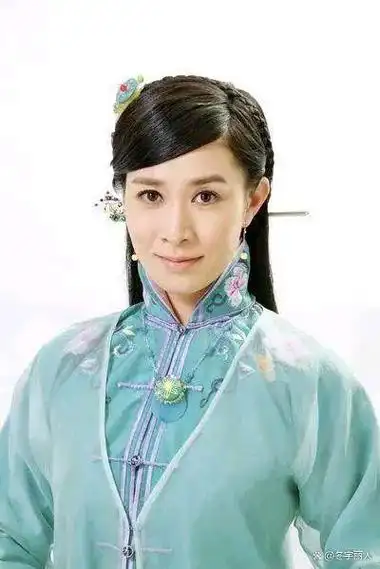 47岁佘诗曼不婚不育如少女独居生活很惬意