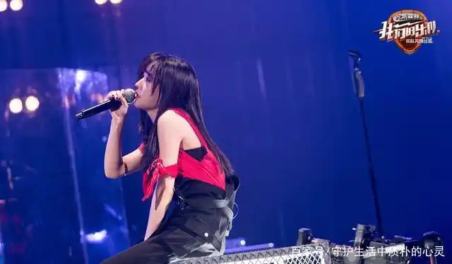 分享摇滚萌新,具有烟嗓的刘文君以及他们的摇滚乐队