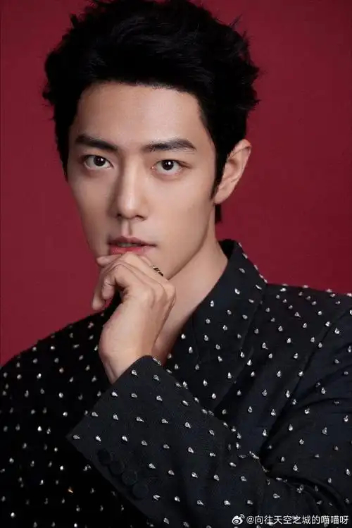 肖战深v亮钻西装