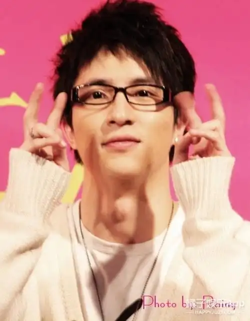 [老照片]薛之谦以前拍过这么多电影,画面还都挺唯美