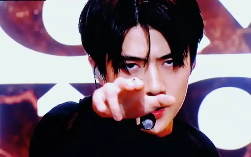 【吴世勋】love shot 万转出圈的百万直拍