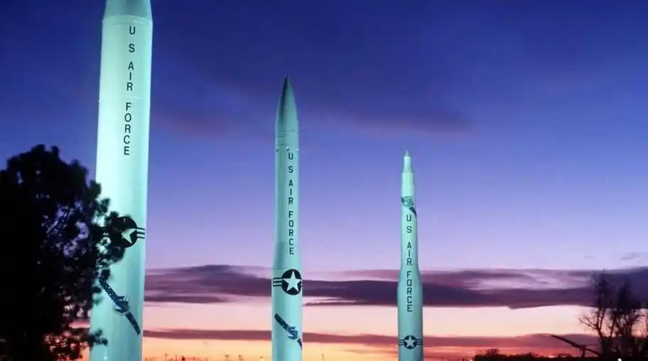 美国军方:美军试射"民兵3"洲际弹道导弹,并已提前告知俄罗斯_腾讯新闻