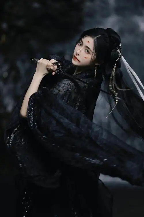 许佳琪黑衣古风写真,美女杀我,对我眼睛太友好了