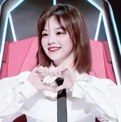 黄霄云这算是微调还是换头