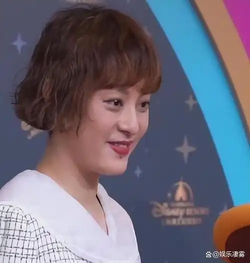 孙俪突然变好看眼睛不凸也不发腮了下巴的痣引热议被指整容