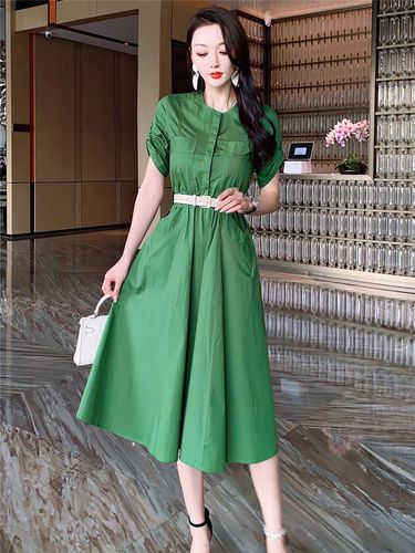 欧货名媛简约风2021夏新款女装卷袖腰带收腰草绿色大摆减龄连衣裙