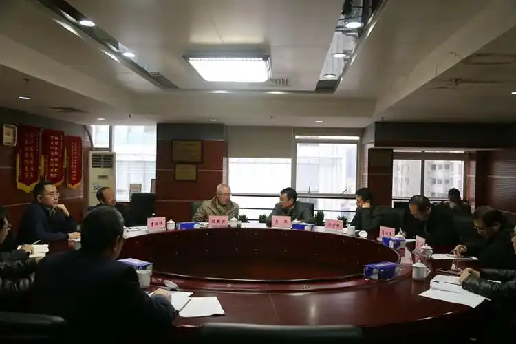 其他 工作动态  1月27日上午,宝安区委书记黄敏,副区长廖少权率区两办