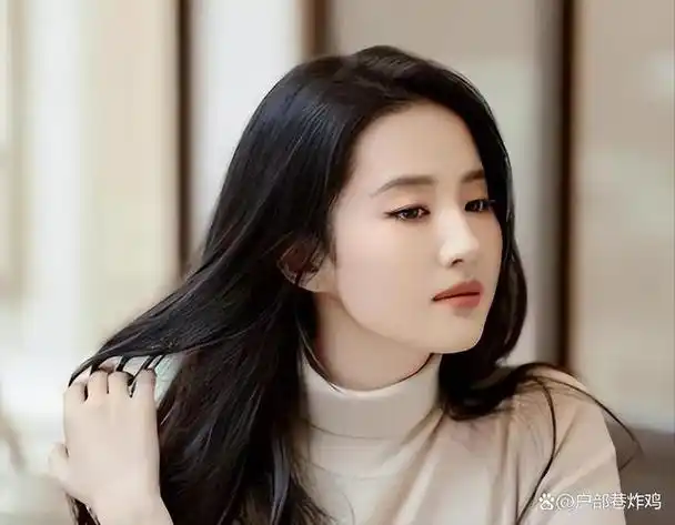 "神仙姐姐"刘亦菲的上位史:她的故事其实远比你想象得更加心酸