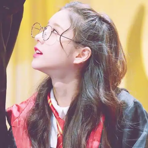 田姬振头像二传by经年