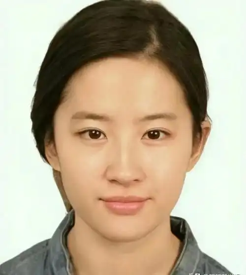 24位女明星证件照大pk,没有对比就有伤害,你觉得谁是天生丽质?