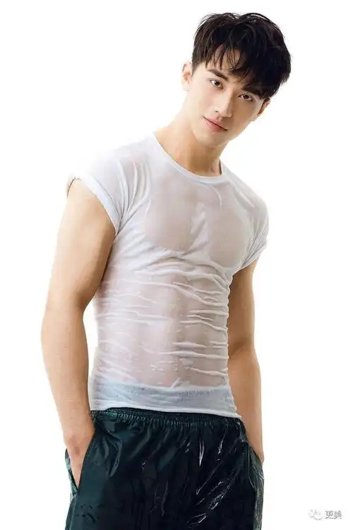 男星腹肌内卷到疯狂,57 人拼死肉搏,他肥到当场社死