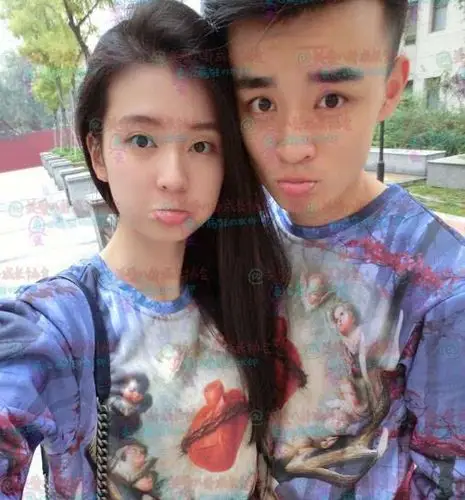 "关关"也谈恋爱了?乔欣与男子情侣装亲密照曝光