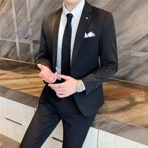 西装套装修身帅气