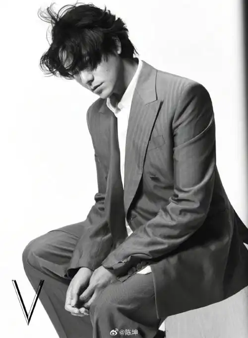 陈坤晒黑白质感大片心怀善意春暖花开2