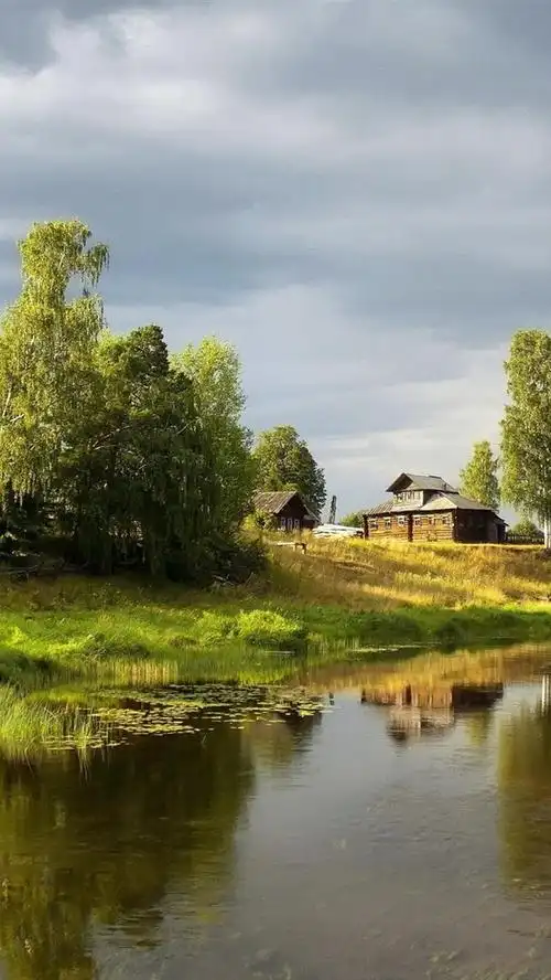 壁纸 村庄,草,树,房子,河,绿色 2560x1440 qhd 高清壁纸, 图片, 照片