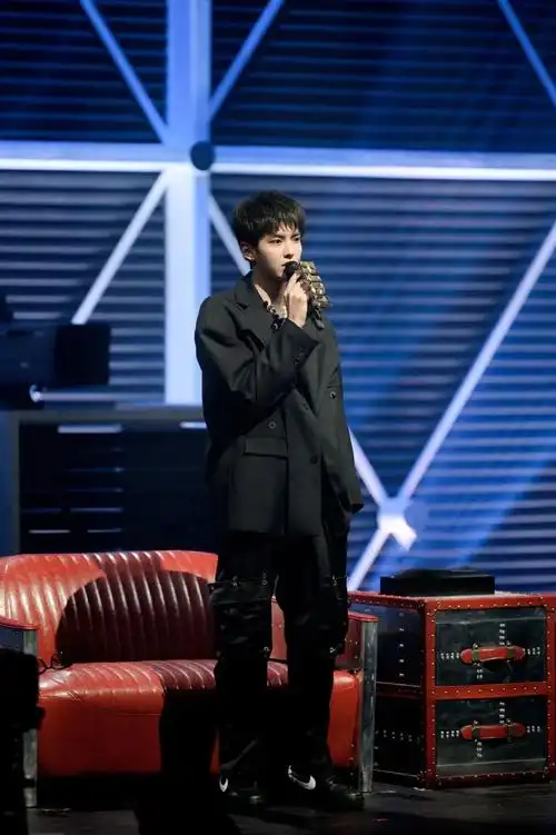 莆田鞋价位表当吴亦凡上脚一双普款af1之后