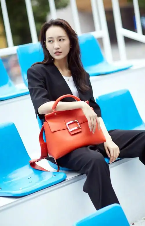 王鸥图片王鸥时尚干练街拍图片