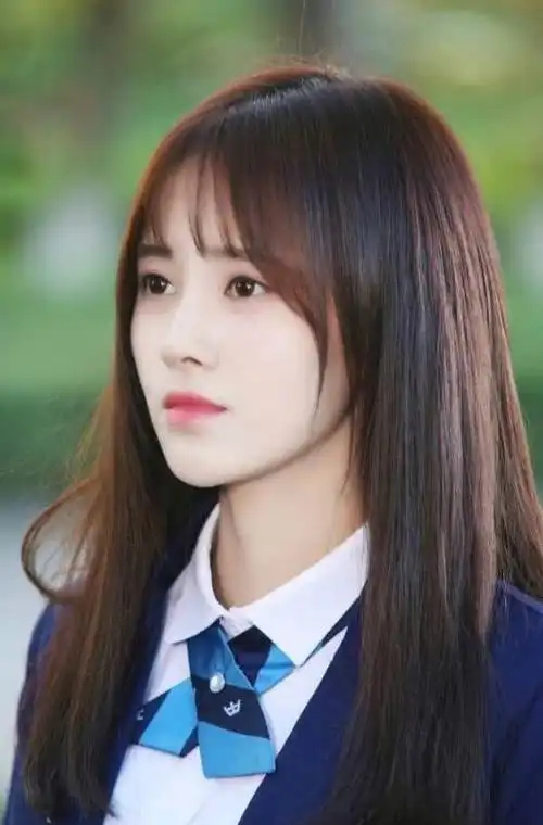 鞠婧祎仅此一张短发照被爆看完照片后网友美到不敢认