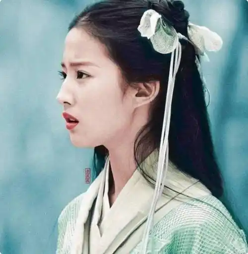 赵灵儿"的女演员别随便找,丫鬟脸,雷震子发型,糊弄谁呢_杨雨潼_刘亦菲