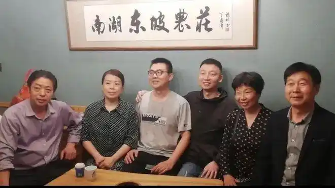 错换人生28年案开庭姚策疑似向生母套话他才是狠角色啊