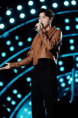 2021到!李易峰携两首歌祝大家新年快乐!