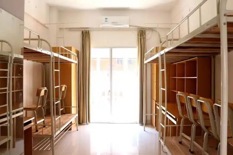 面对即将到来的大学生活要投入轻工的怀抱啦又有一大批可爱的萌新又是