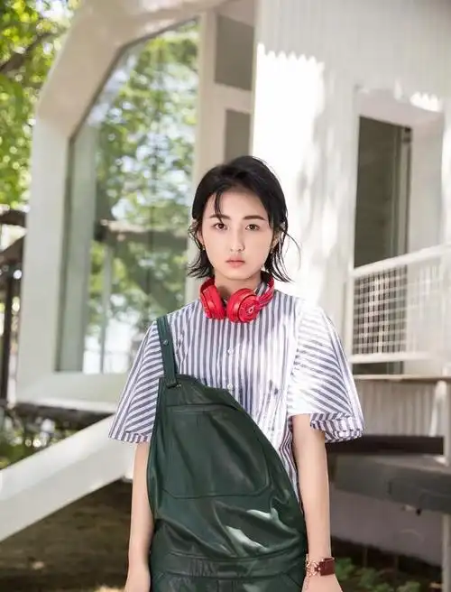 娱乐圈四大00后女星,张子枫淡定,赵今麦可爱,有你喜欢的吗?