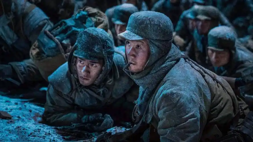 这不是我瞎说的,在电视剧里面,钢七连每个新兵在加入钢七连时,都会有