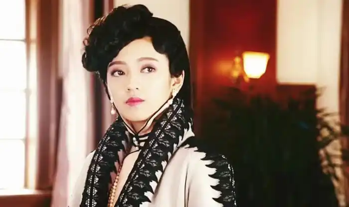 半妖倾城剧情介绍明夏和倾城如胶似漆