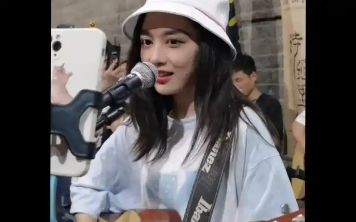 韩小九听的就是这个味韩小九陕西话版遇见完整版民谣自弹自唱遇见