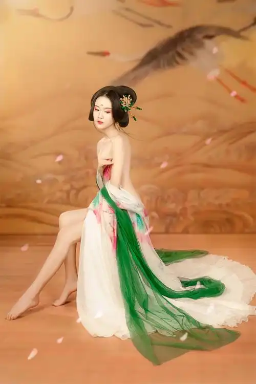 盘子红袖坊中国风艺术古装写真