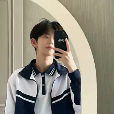 男生氛围感高级头像真人意境帅气图片_男生头像_头像屋