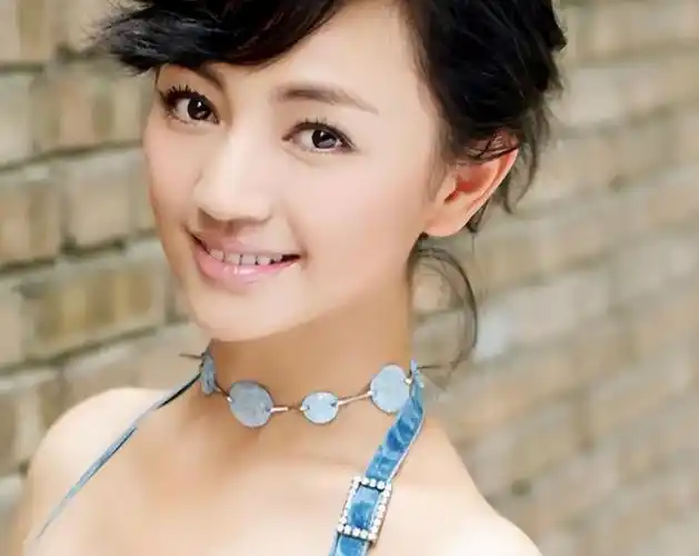 罗海琼:嫁华谊总裁,不放弃事业,如今演33岁男演员的妈