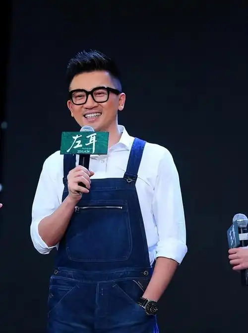 6,乔振宇作为"天涯四美"之一的乔振宇,自出道以来,便一直扮演着各种美