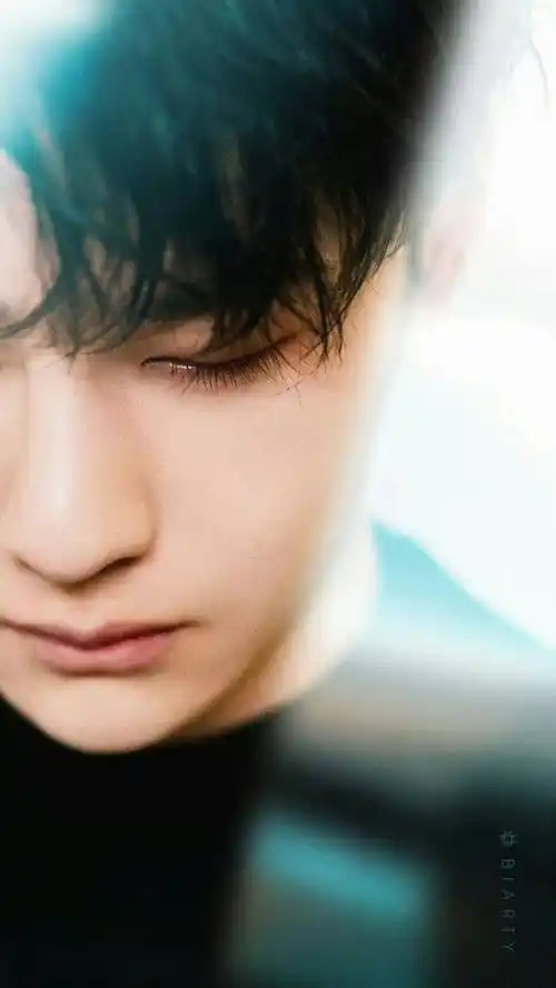 王一博专题壁纸-维和防暴队