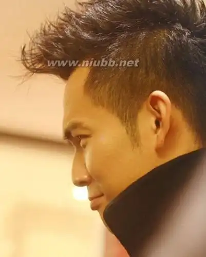 鬓角怎么留 男士鬓角留到哪好看?中韩男星如何用发型修容?