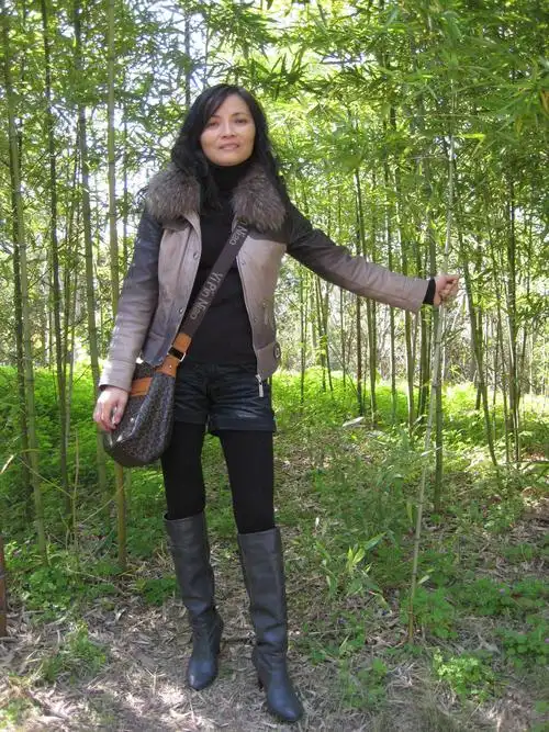 50岁离异女征婚照片(id:72642519)_江苏无锡征婚交友_珍爱网