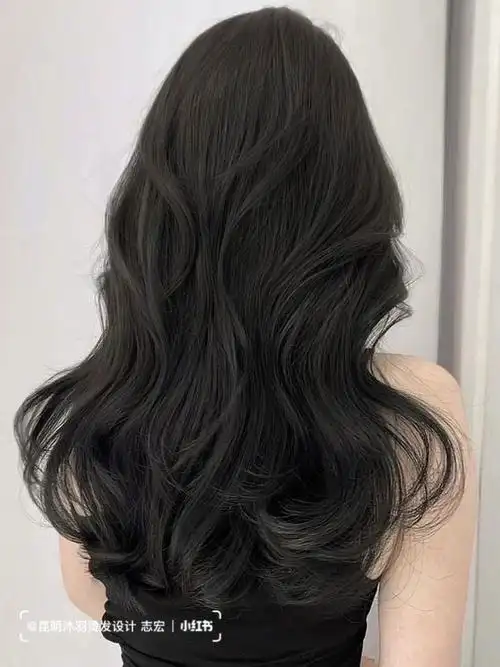 圆脸大脸福音这款法式卷发充满浪漫甜美气息@小红书成长助手法式烫发