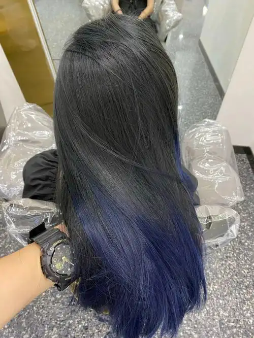 蓝黑色褪色较慢完全不用担心褪色会丑 越褪越好看的颜色 低调且有质感