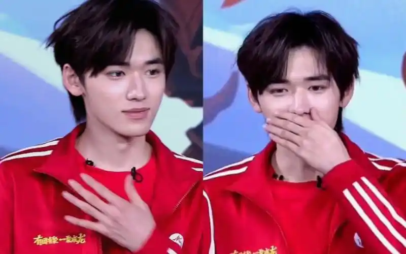 【宋亚轩】王者荣耀赛后采访focus-宋茨馒头-宋茨馒头-哔哩哔哩视频