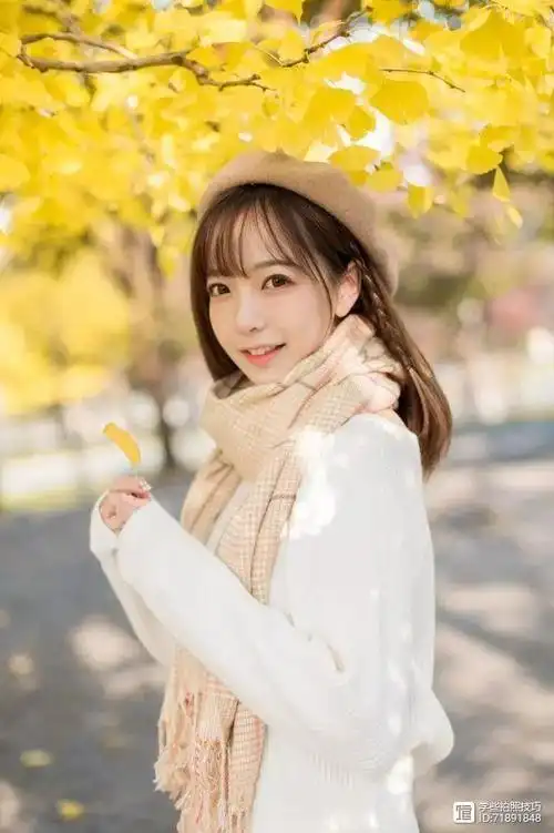 拍照怎么拍才好看10个拍照姿势教你拍好看的照片