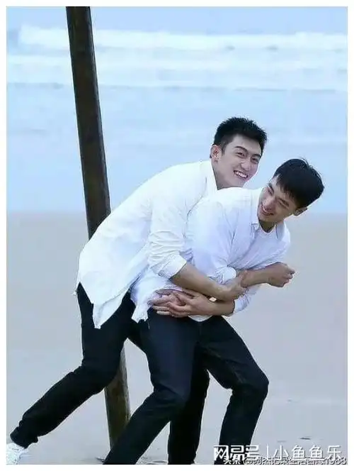 行走的荷尔蒙黄景瑜