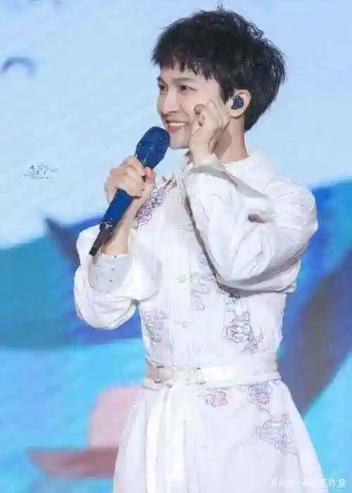 周深官宣加盟湖南卫视双12晚会你期待的现场又来了