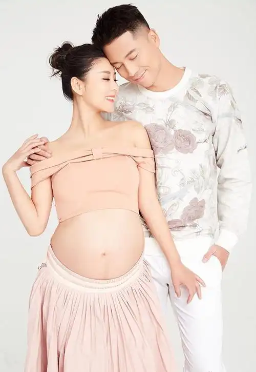 出道19年大学刚毕业就被老公娶回家从不拍吻戏被称最干净女演员