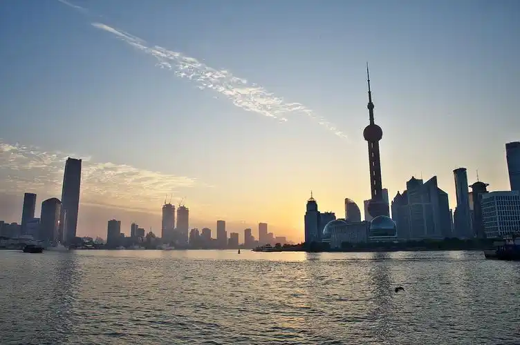 上海外滩的晨曦