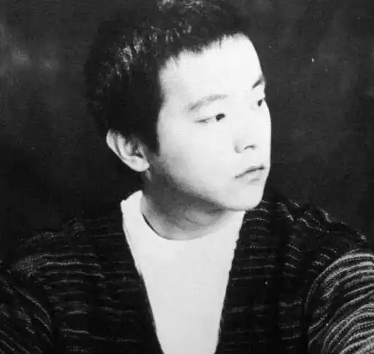 原创只因29年前的一句口头承诺窦唯再也没唱过黑豹时期的任何歌曲