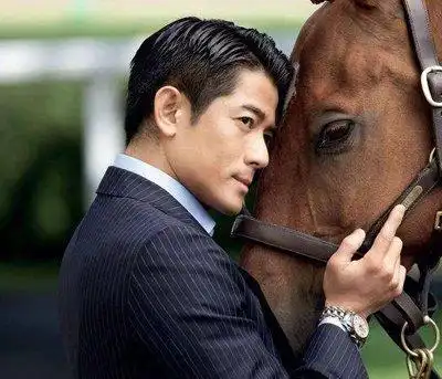 男士复古港式油头发型 郭富城梳油头发型图片