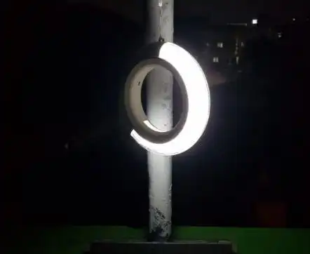 别人都是应援棒,女团itzy却是应援环,亮到可以用来当床头灯