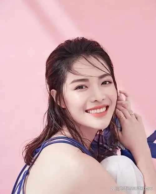 《维和防暴队》《大唐狄公案》这样的大制作影视剧,还凭借《八月未央